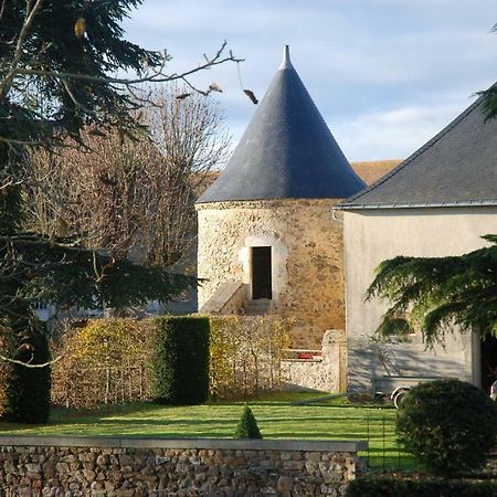 Logis De La Helberdiere Cosse-en-Champagne Exterior photo